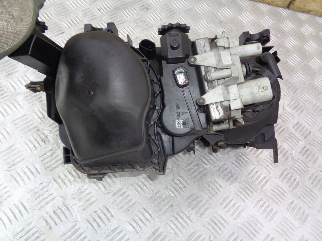 Лампа ліва перед передня ксенон bmw 3 e46 compact 2000- 1305235667 європа Київ