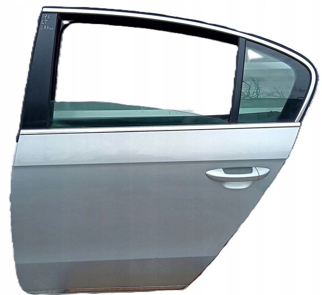 фото №1, Дверь левый задняя серебристый vw passat b7 la7w
