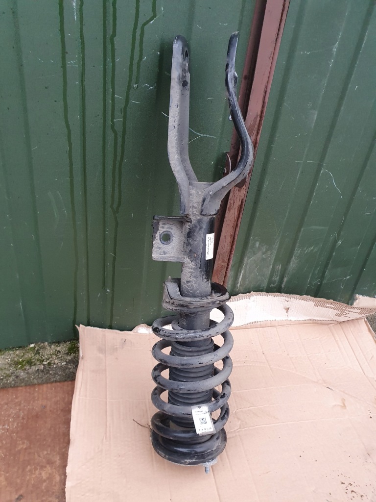 Купити Амортизатор амортизаторна стійка передній лівий перед tesla y