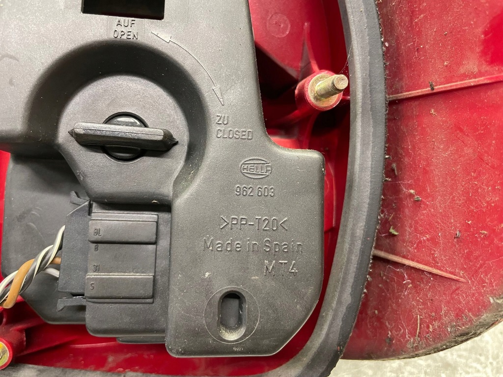 фото №9, Ford galaxy 2000 лампа задня ліва сторона minivan 962603