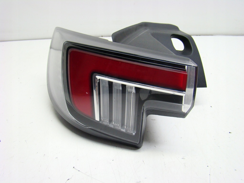 фото №1, Opel mokka b - лампы задняя комплект