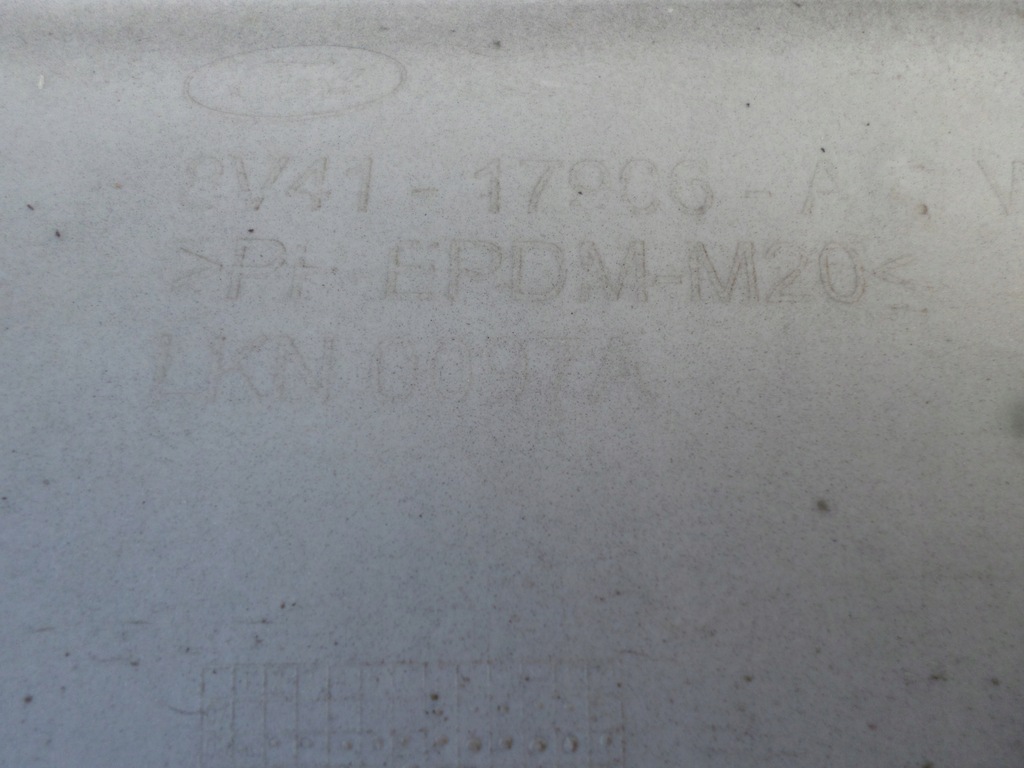 фото №7, Бампер задній ford kuga 8v4117906