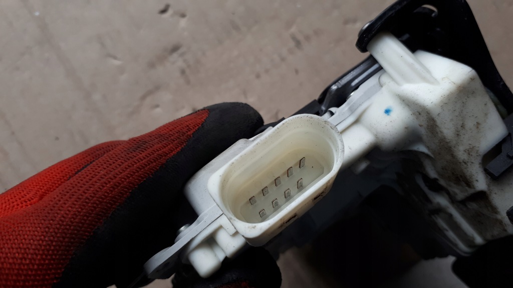 фото №7, S6 c7 4g a6 замок дверь правый задняя 9 pin 4g0839016a