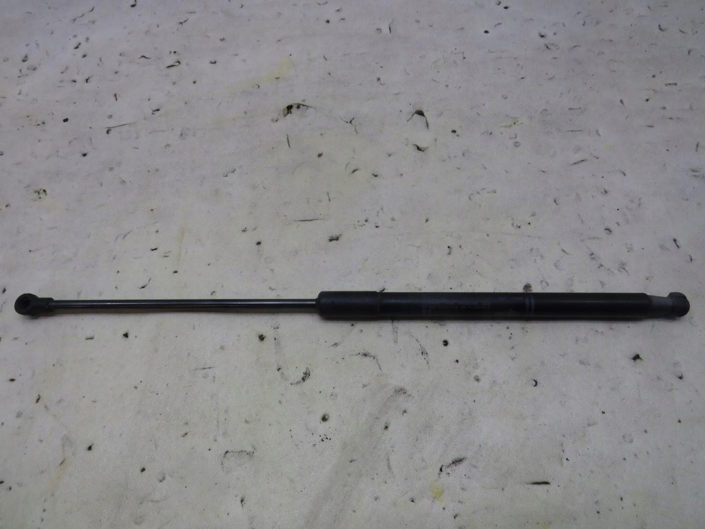 фото №1, Привод крышки prius 3 iii 68960-0w330