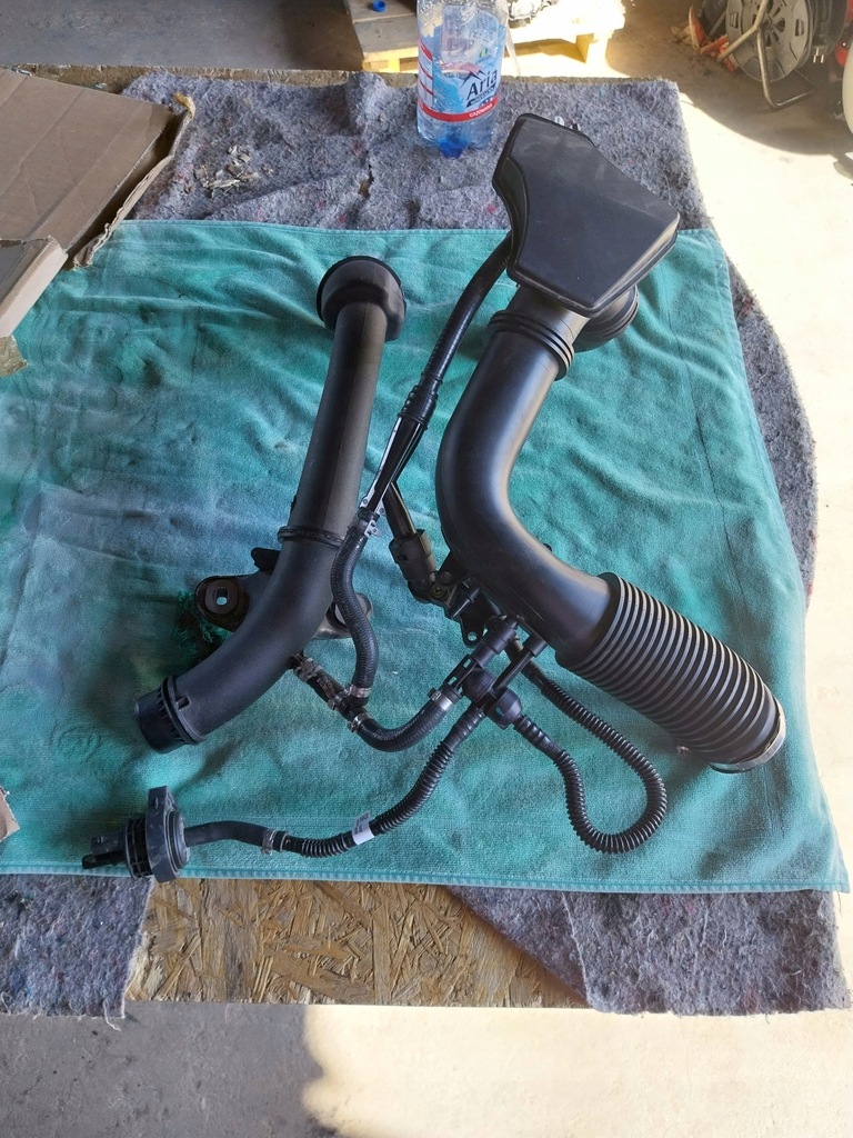 фото №1, Mercedes w177 1.3b a250 282914 шланг воздуха труба турбины магистраль