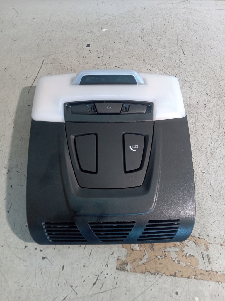 фото №1, Bmw 2 f45 лампа освещение кабины