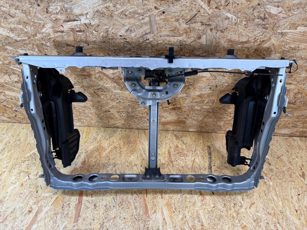 фото №14, Pas передній підсилювач балка повітропровід повітря lexus ct 200h 2011-