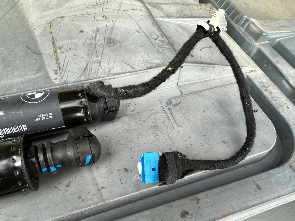 фото №6, Привод крышки багажника x4 g02 левый правый комплект idealne 9482790 9482789