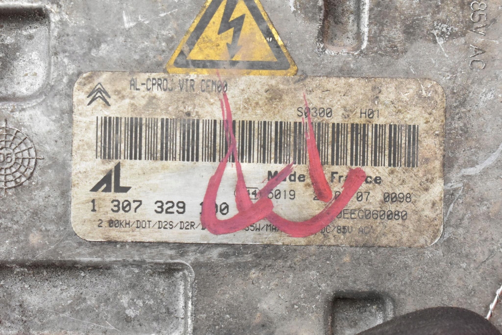 Блок розжига ксенон ксенон правый  1307329100 citroen c6 1 1 04-12 Киев