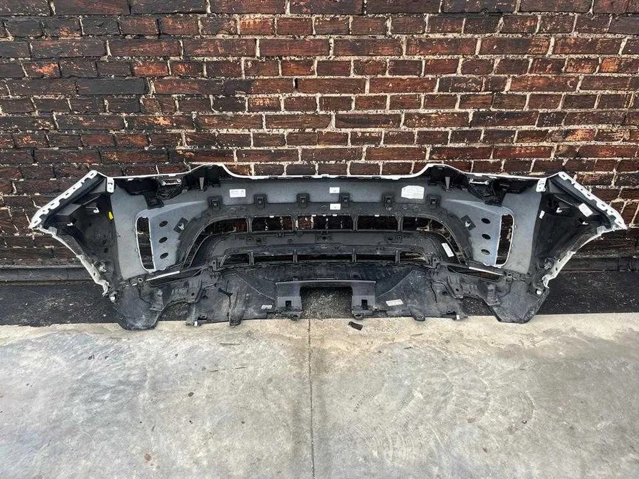 фото №4, Бампер l.r. discovery v l462 - 16-20 перед dynamic r-dynamic