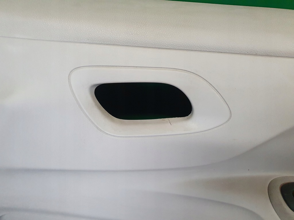 фото №8, Обивка обшивка правый перед светлый peugeot 301