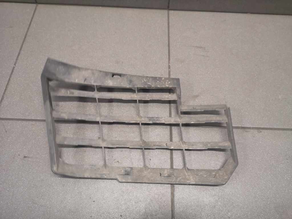 фото №1, Kartka підкрилок ліва audi a8 d3 4e0821171k