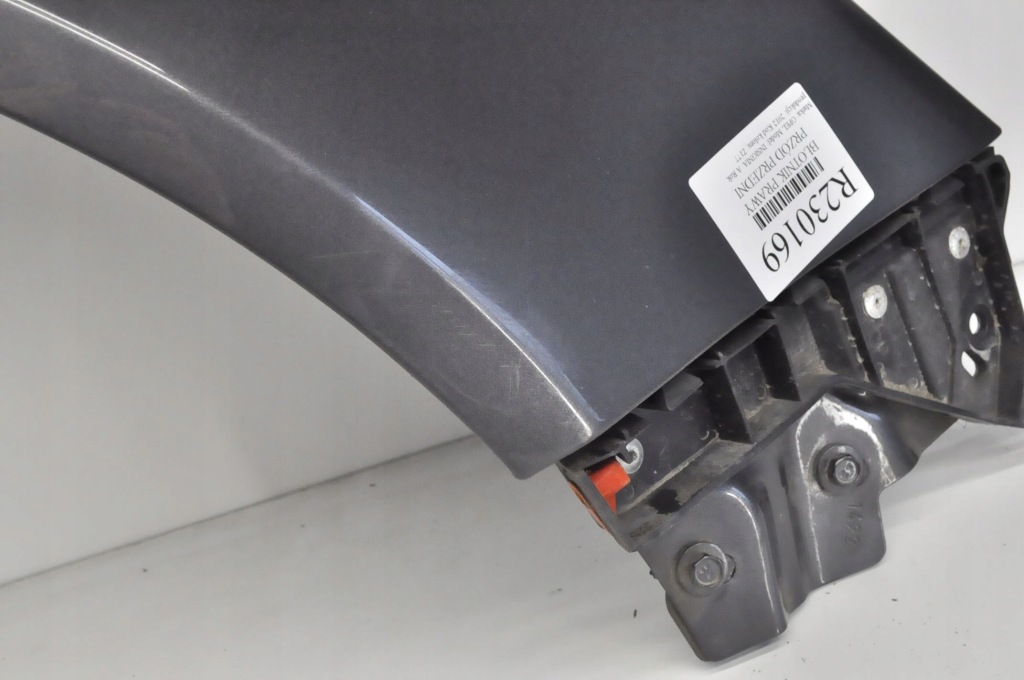 Opel insignia a крыло  правый  перед передний z177 с Разборки