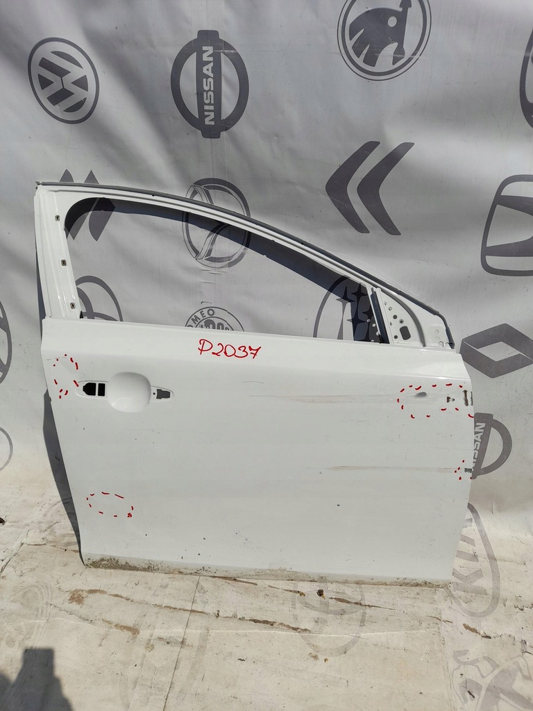 фото №1, Volvo v40 xc40 12-19 r. двері правий перед