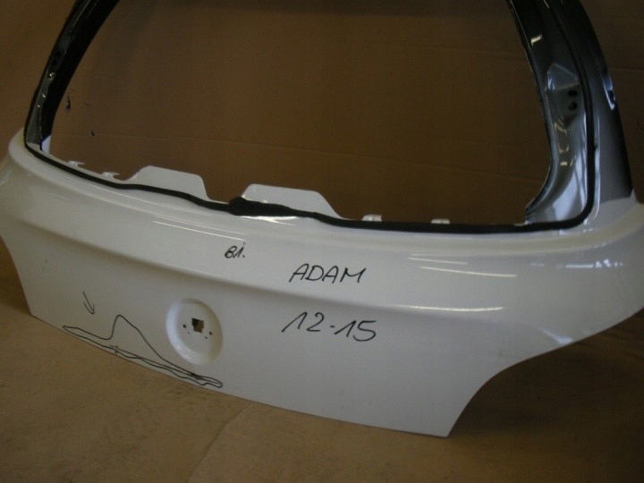 фото №2, Opel adam 2012 кришка багажника задня