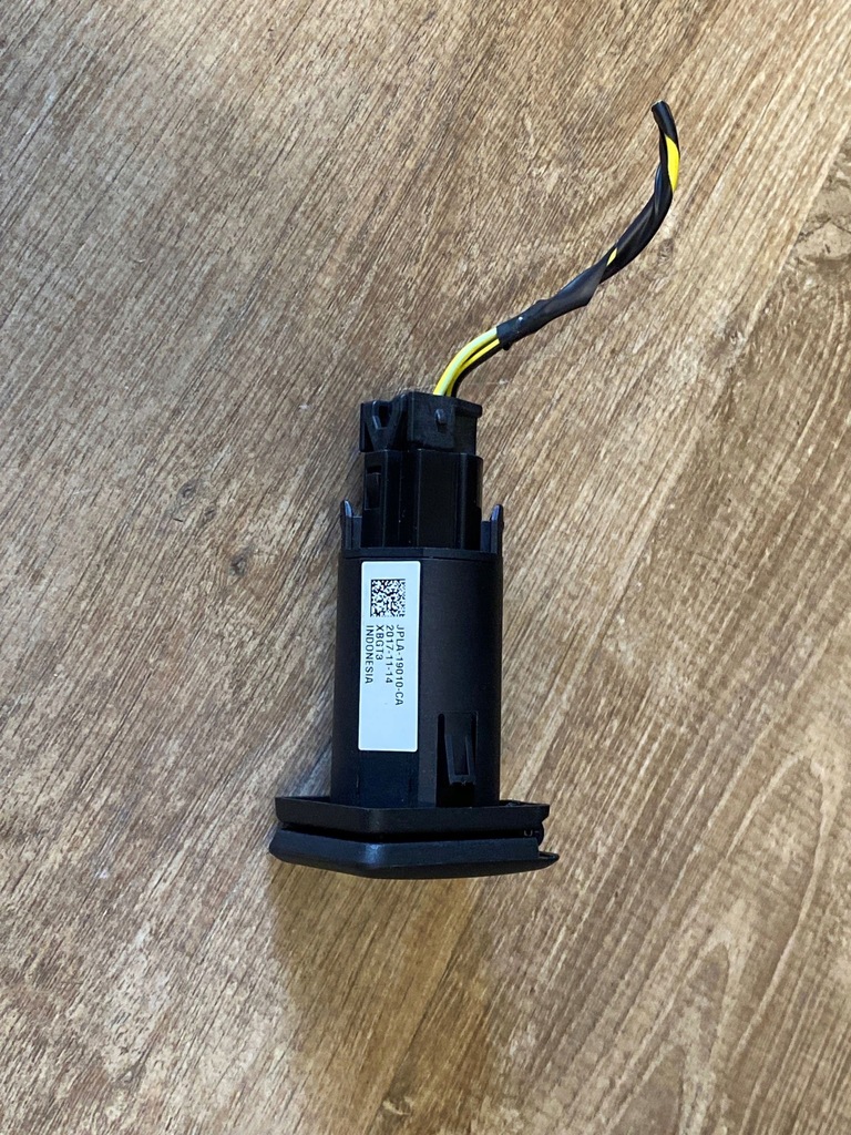 фото №1, Land rover range rover sport l494 2017 разъём / соединитель usb