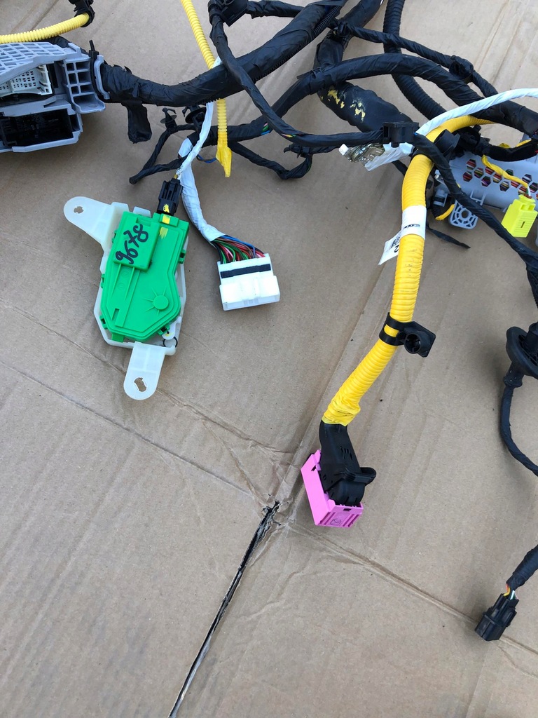 фото №9, Hyundai i30n i30 iii n lift 2020- джгут електропроводка салону 91510-s0030