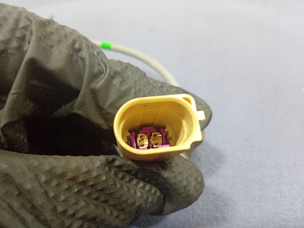 фото №4, Skoda kodiaq i 2.0 tdi датчик температури вихлопних газів 04l906088em