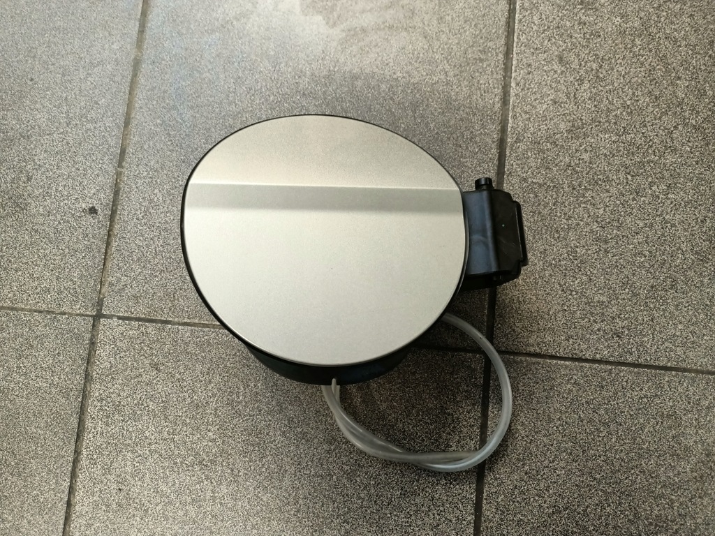 фото №1, Skoda fabia iii - кришка заливної пального комплектна