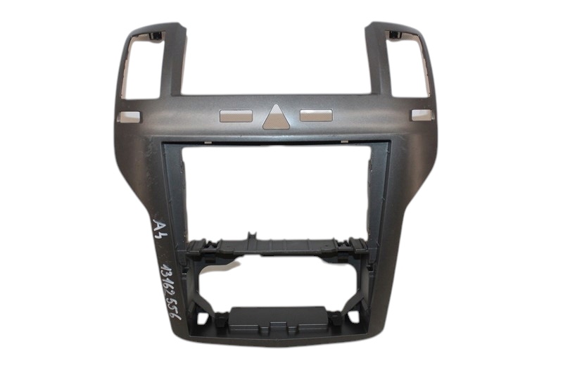 фото №2, 13162556 opel zafira b рамка панель консолі радіо