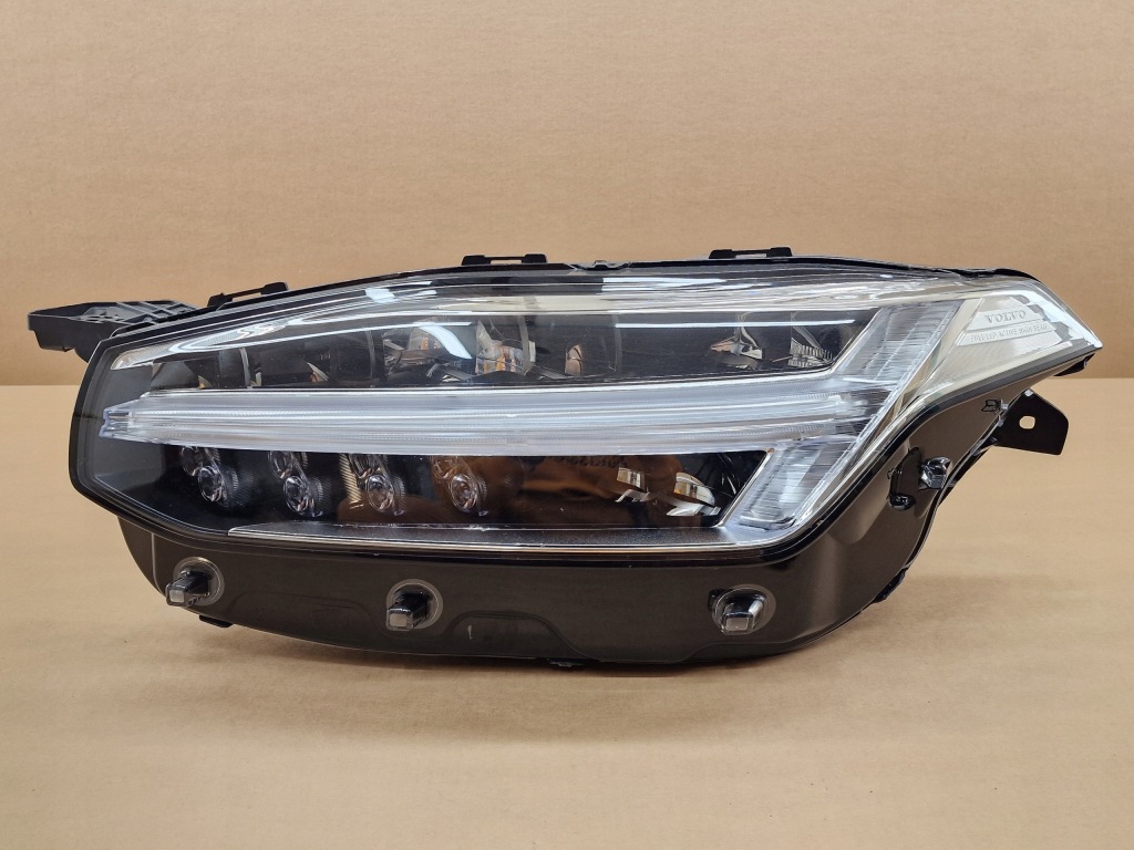 Купити Фара перед лівий full led volvo xc90 2 рестайлінг  2019-2024
