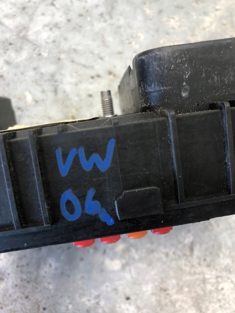 Коробка предохранителей vw skoda audi 1k0937125a с Разборки