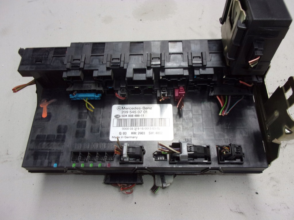 фото №1, Mercedes w203 sport coupe модуль блок управления sam 2095450701