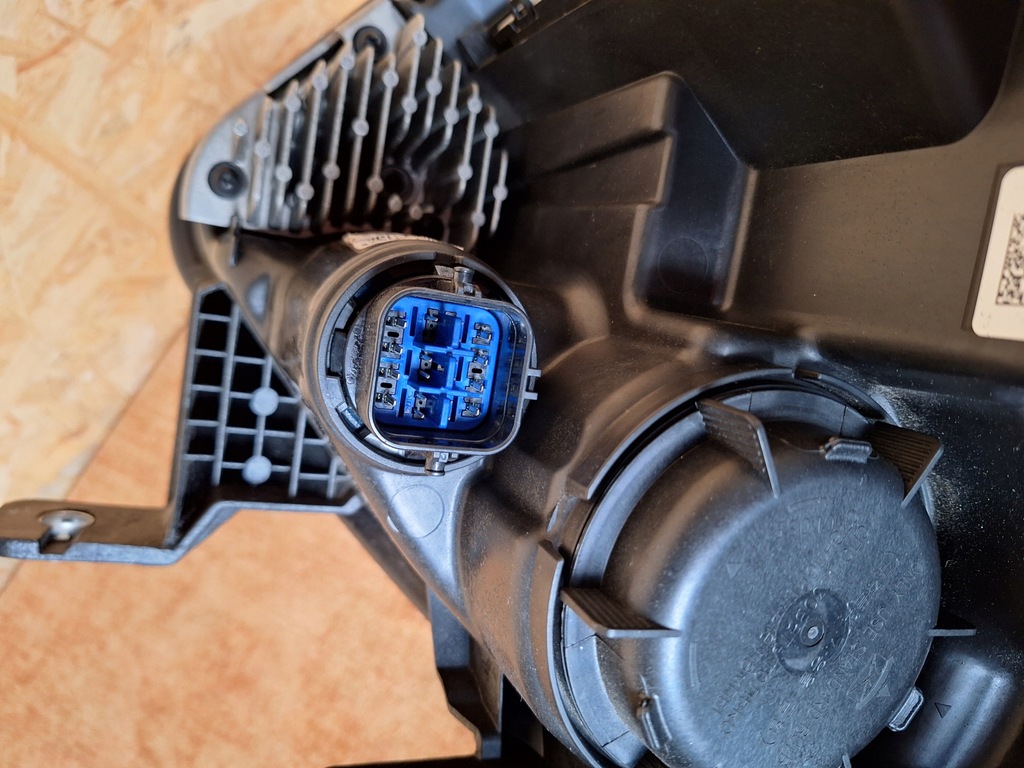 фото №11, Kia sportage 5 v full led лампа левая 92101 r2100 комплектная