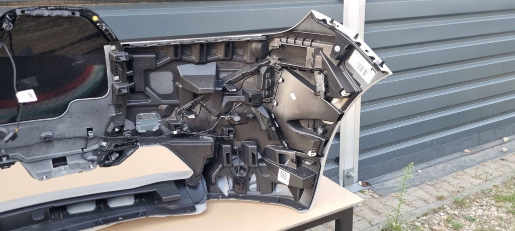 фото №12, Bmw ix i20 lci 2025- бампер перед оригинал b202