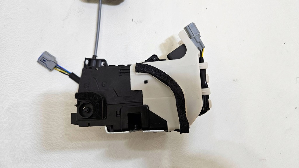 фото №7, Замок дверь правый правых задняя задний kia ev6 81420-cv500