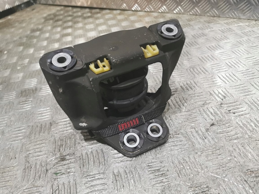 фото №1, Подушка кронштейн двигателя volvo v90 ii 2.0 d4 cross