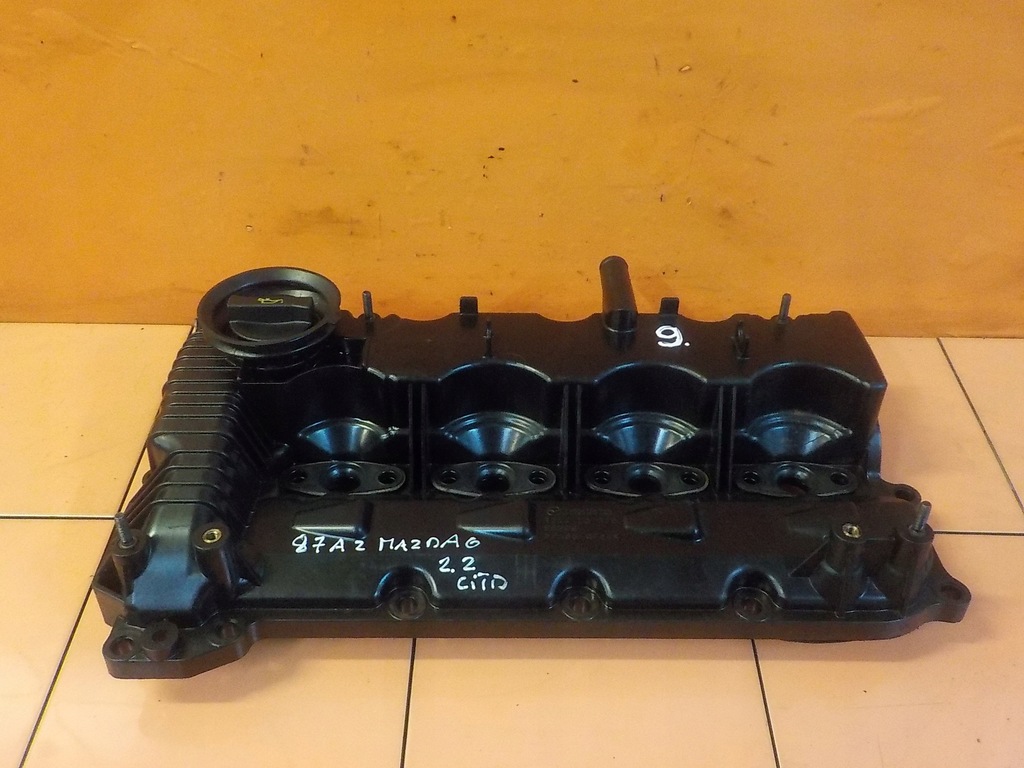 фото №1, Mazda 6 gh 2.2 citd 12r 163km r2aa кришка клапанів r2aa10220