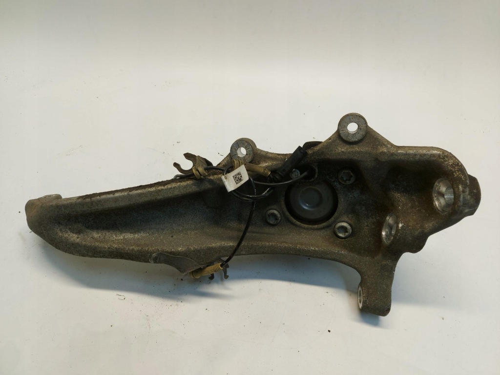 Bmw g30 530e поворотный кулак правая  перед 6884382-02 Недорого