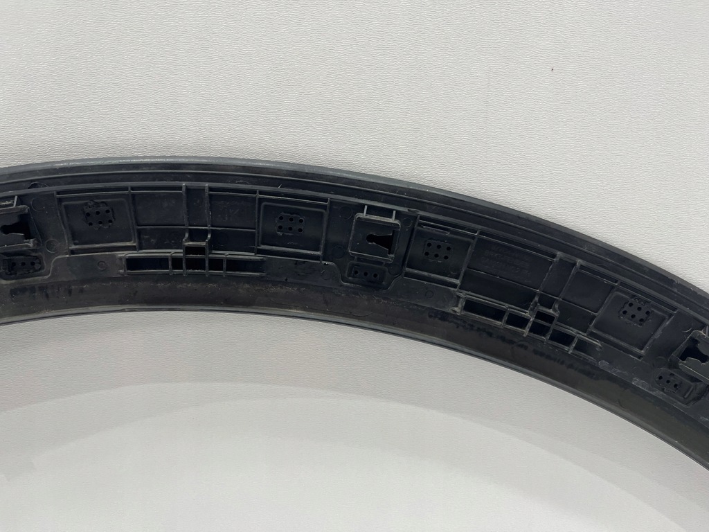 фото №10, Genesis gv70 молдинг накладка крила передня права 877f2-ar100