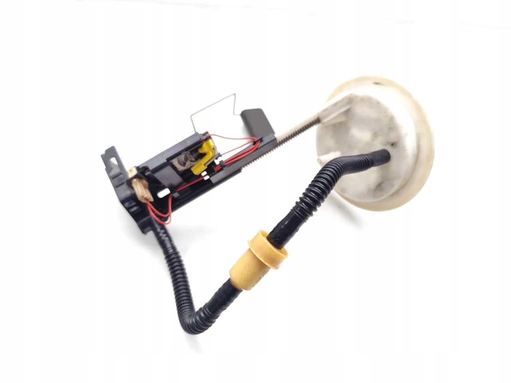 Bmw 5 series датчик рівня пального 525d дизель 145kw 197 hp 2009 estate в Україні