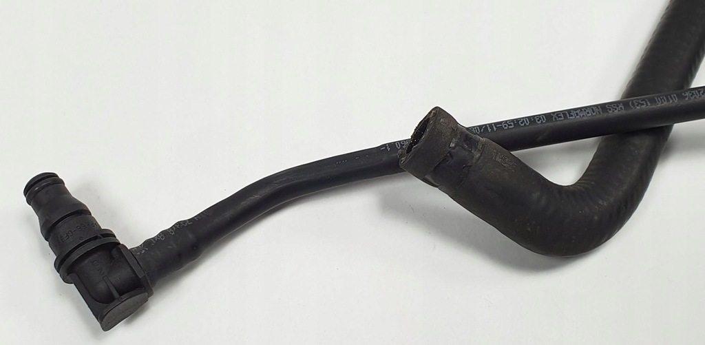 фото №2, Wąż трубка wody mercedes r-kl w251 a2515010025