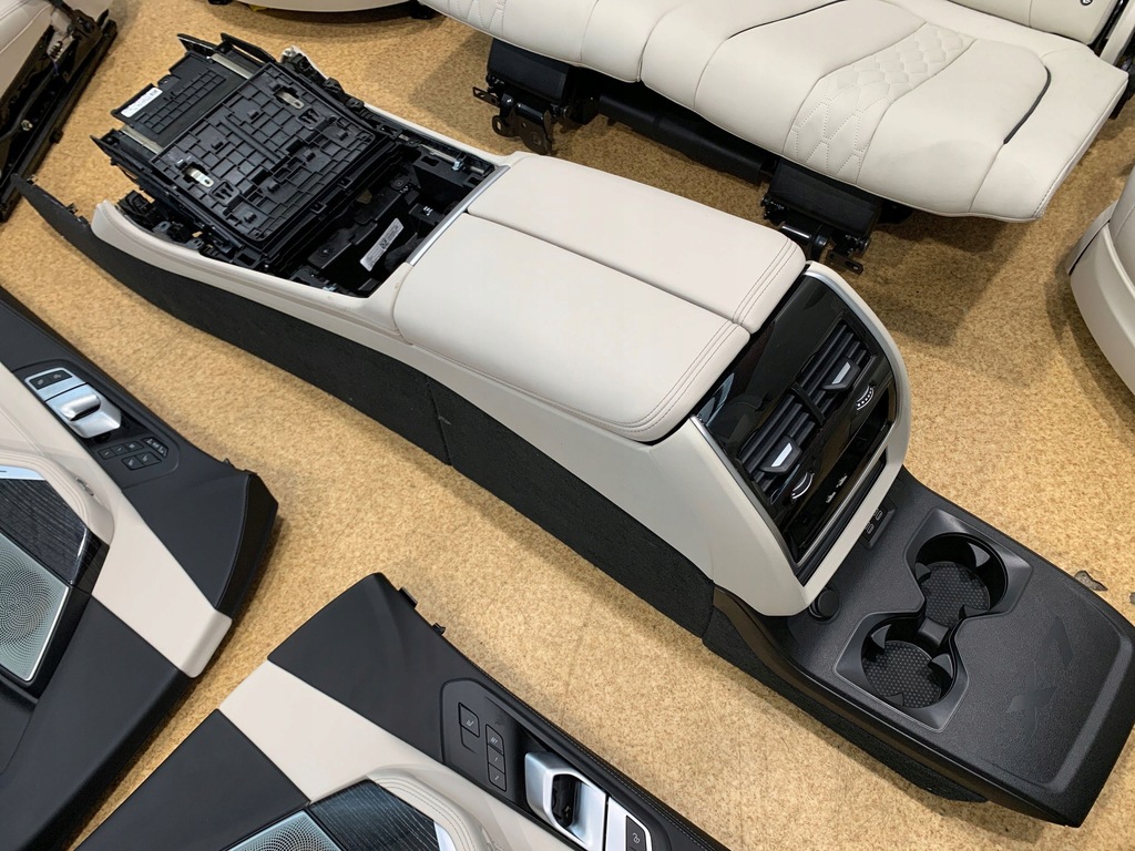 фото №14, Bmw x7 g07 сидіння салон вентиляція масаж bowers 6 осіб