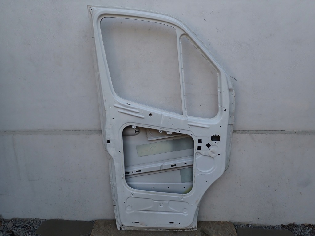Дверь левая передние левый перед mercedes sprinter 3 iii 907 910 2018- Доставка