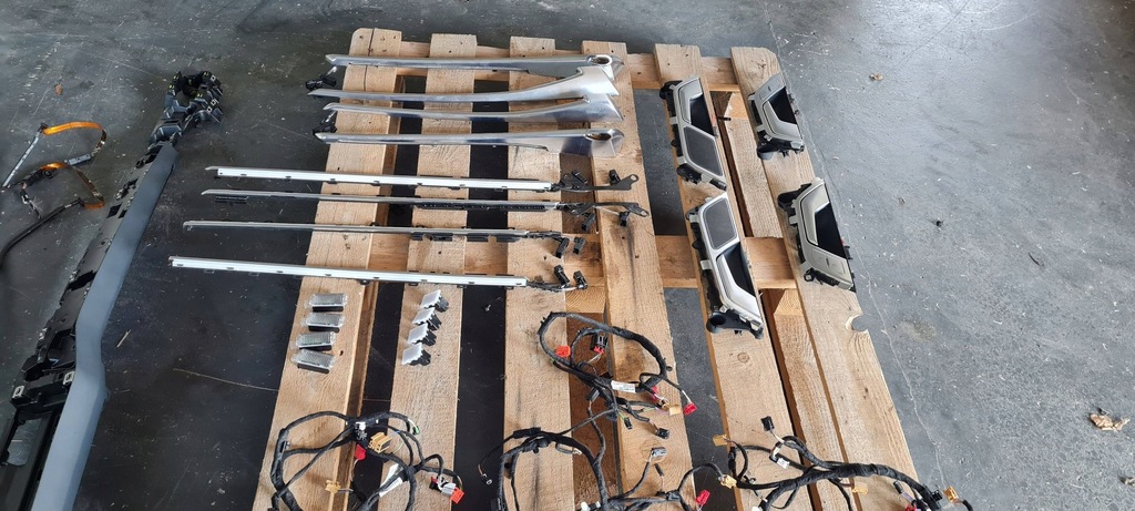 фото №16, A7 c8 4k підсвітка молдинг led ambiente кольори qq2 4k1857200g