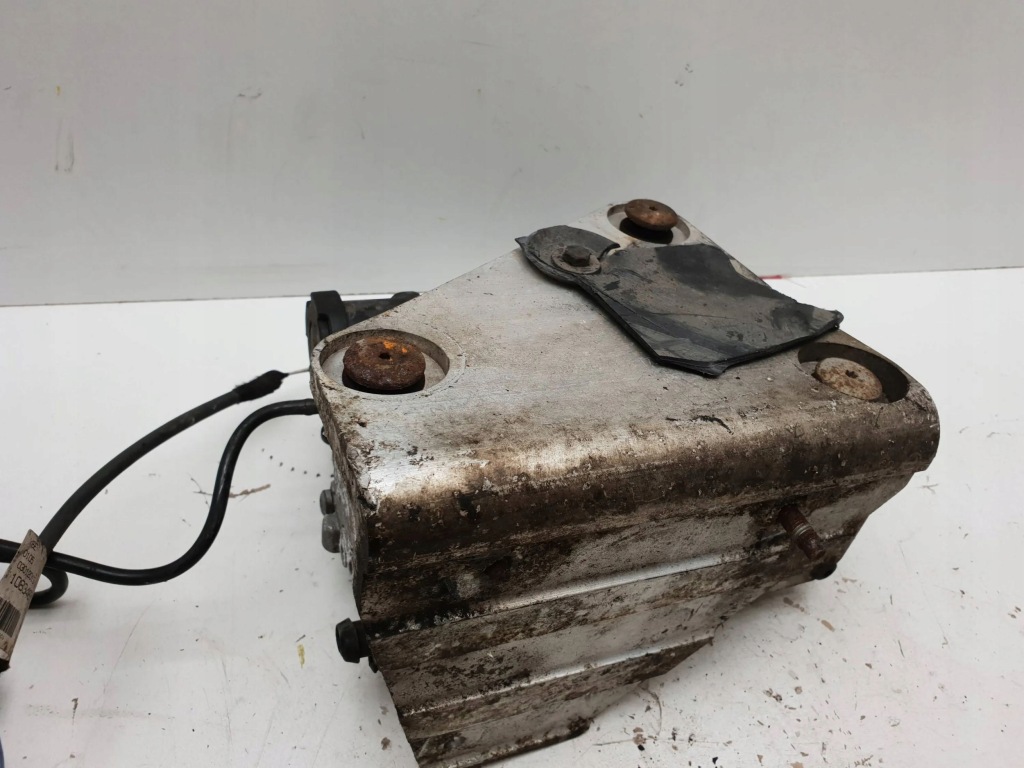 фото №2, Land rover range rover l322 2009 компресор zawieszeniaylnego пневматичний