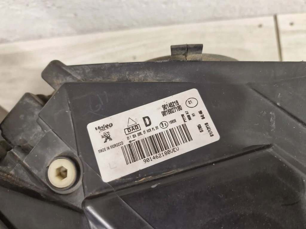 фото №2, Peugeot rifter лампа фара h7 с led правый europa 90146218