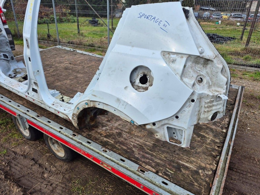 фото №1, Kia sportage iii 3 четверть крыло левый задняя 2011-