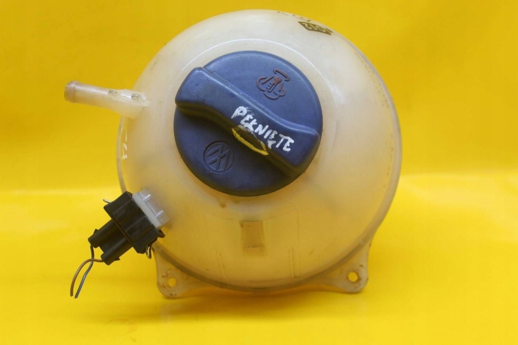 Бачок расширительный vw transporter t4 multivan 2.5 tdi 701121407c с Разборки