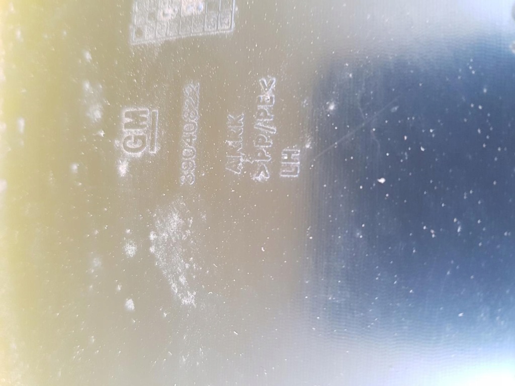 Подкрылок левое  задняя hb opel astra k v 39040822 в Украине