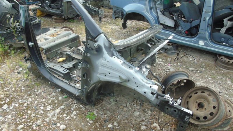 фото №1, Opel mokka a лонжерон правая четверть блок двигателя