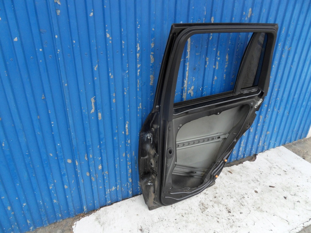 фото №10, Mercedes glk x204 08-12 дверь задние правое чёрные c197