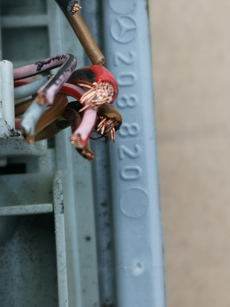 фото №5, Лампа освещение кабины mercedes w208 208820 w203