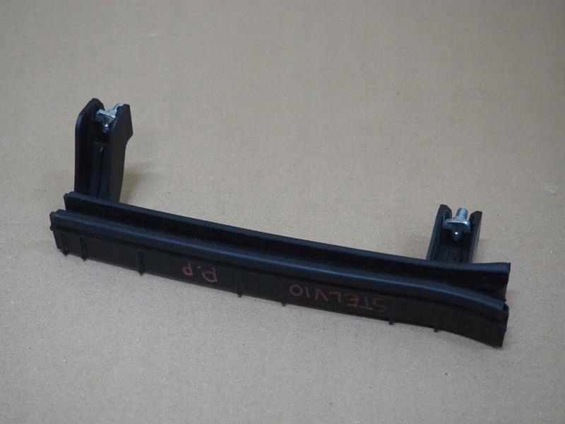 фото №1, Направляющая стекло дверь правый перед alfa romeo stelvio 50541316