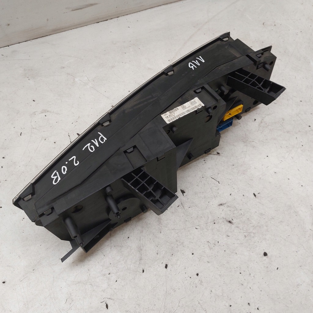 фото №6, Nissan primera p12 2,0b счетчик приборы europa