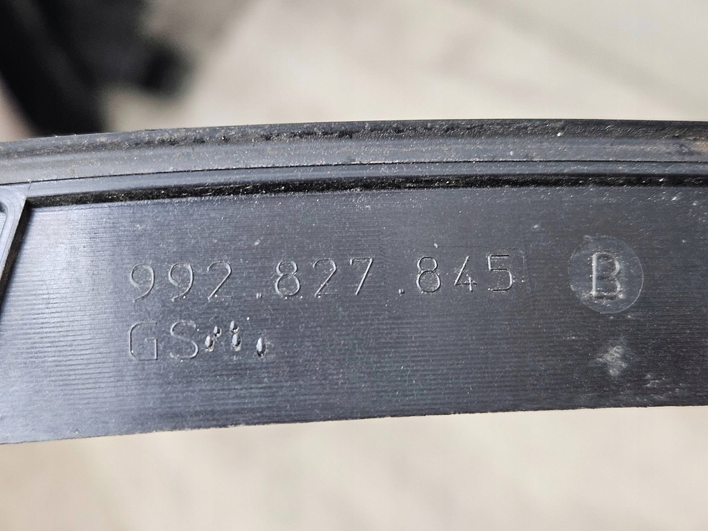 фото №5, Прокладка кришки багажника задня porsche 911 991 992827845